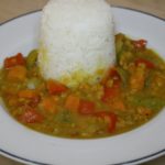 Curry mit Linsen, Süßkartoffeln und Reis