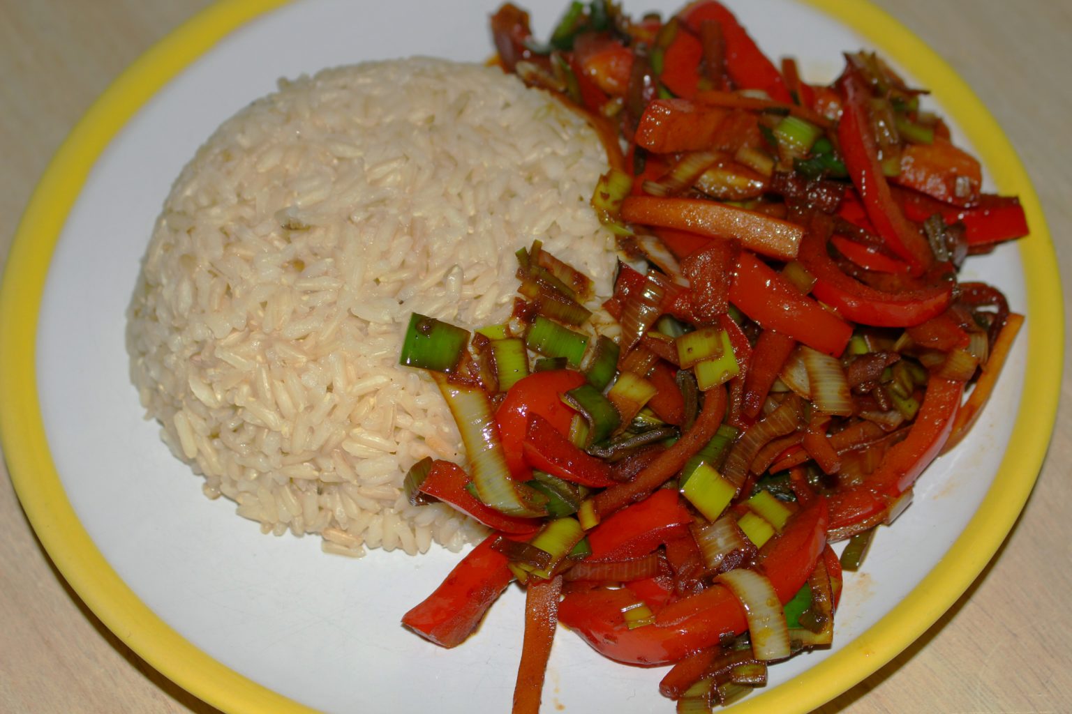 schnelles Gemüse in Sojasauce mit Reis Viola's Blog